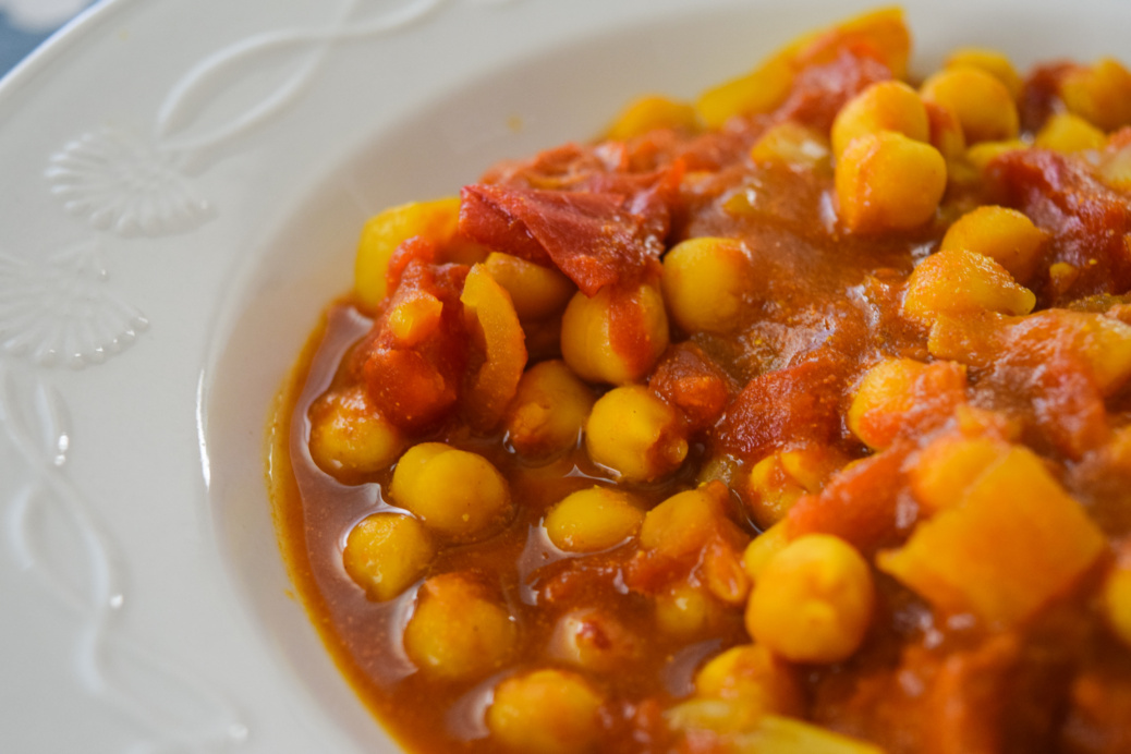 Chickpea Tomato Curry